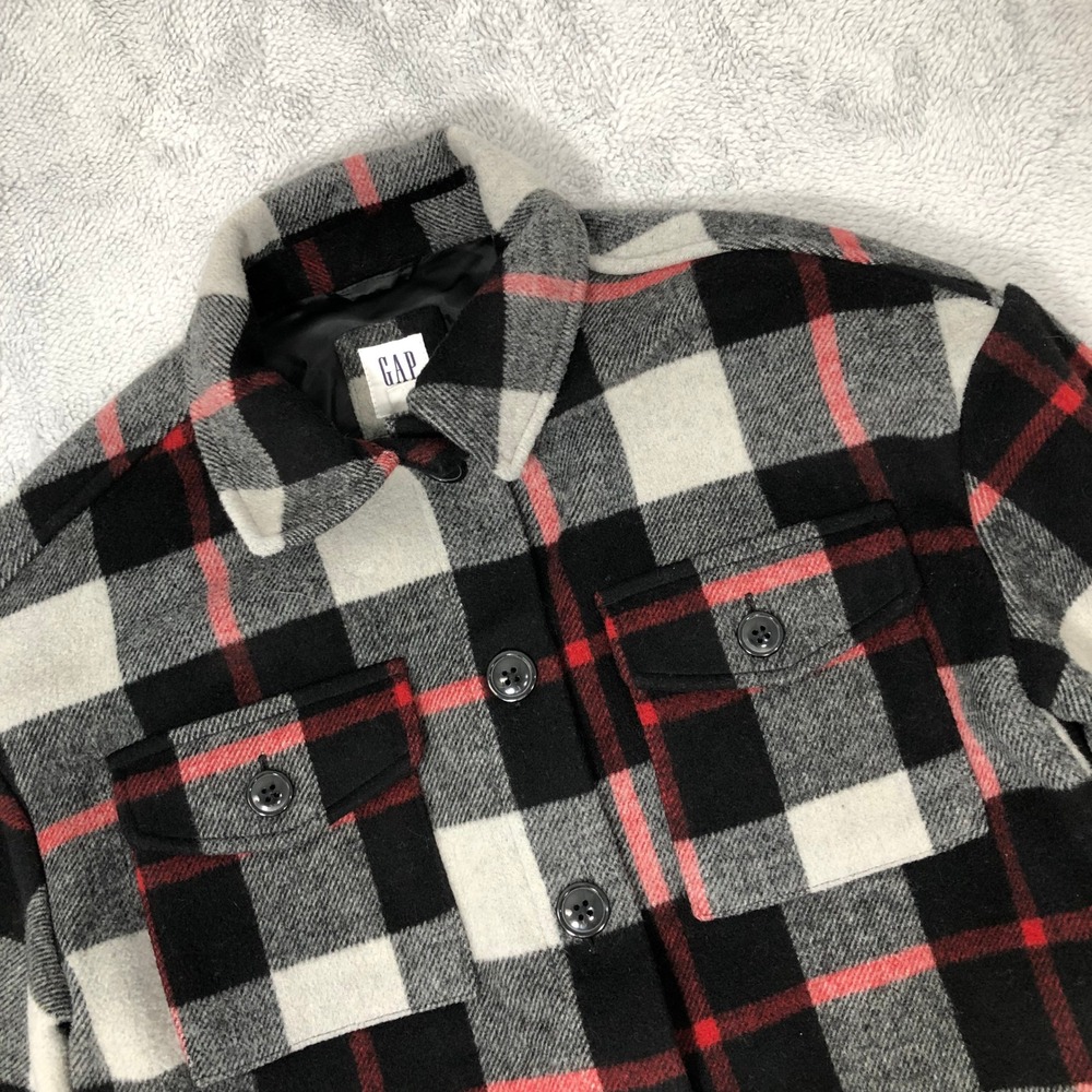 Gap Kids Plaid Wool Blend Shacket Boys Size Medium Black Red Grey Jacket Pockets